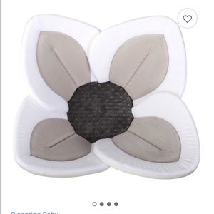 Never used - brand new bath lotus